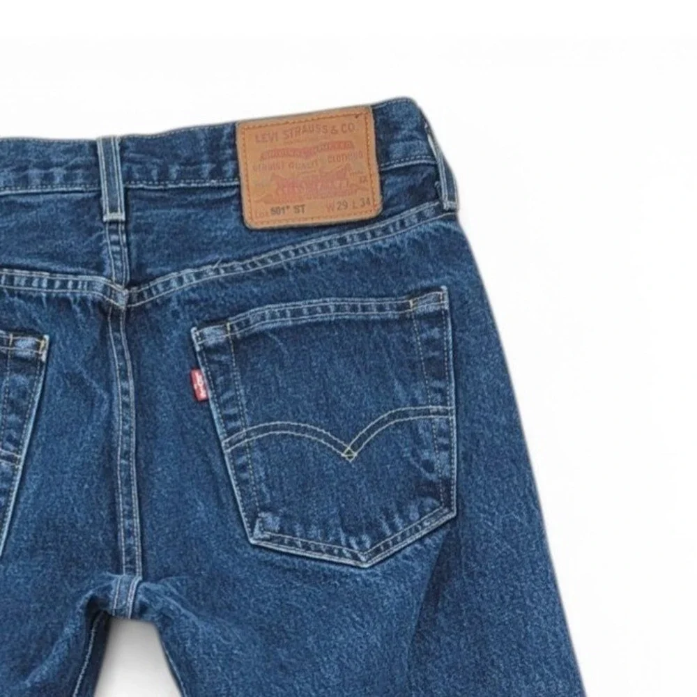 Levis 501 ST Mens 29x34 Jeans Cotton Blue Straight Leg Button Fly Classic - Picture 4 of 7